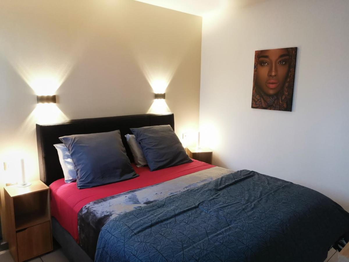 Hostal 170 Room 15 Service Appartement Le Tampon Exterior foto